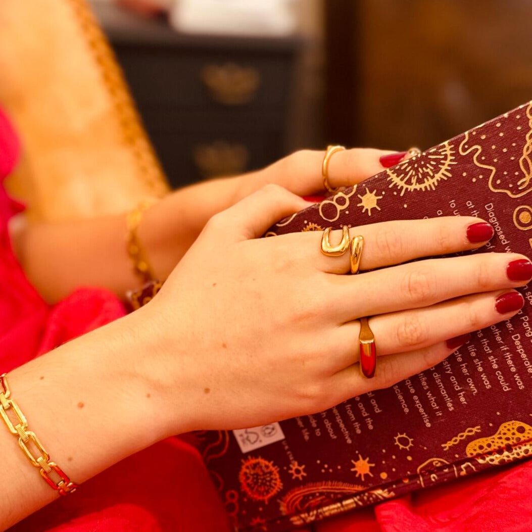 Dove Ring