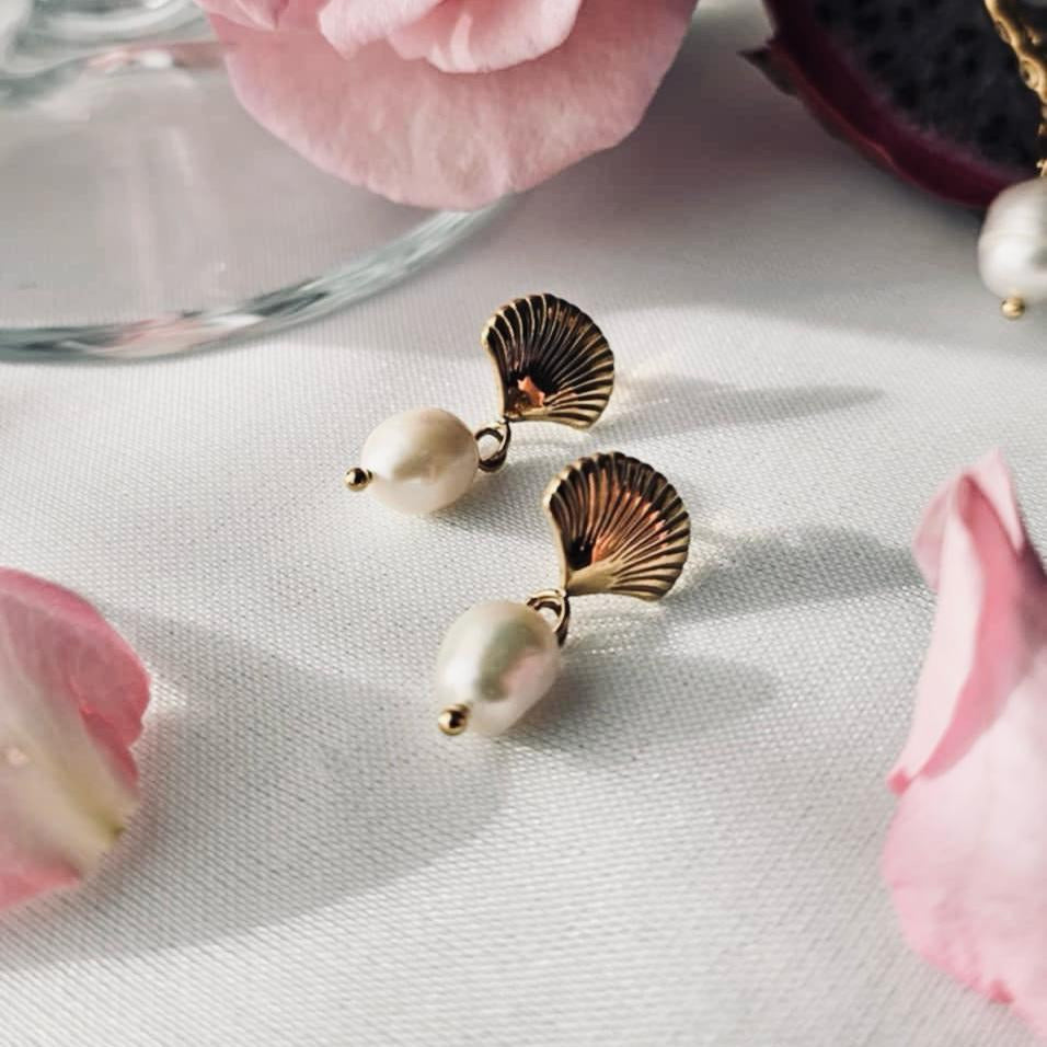 Bianca Pearl Earrings