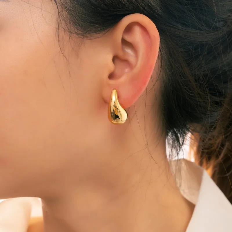 Betty Teardrop Earrings