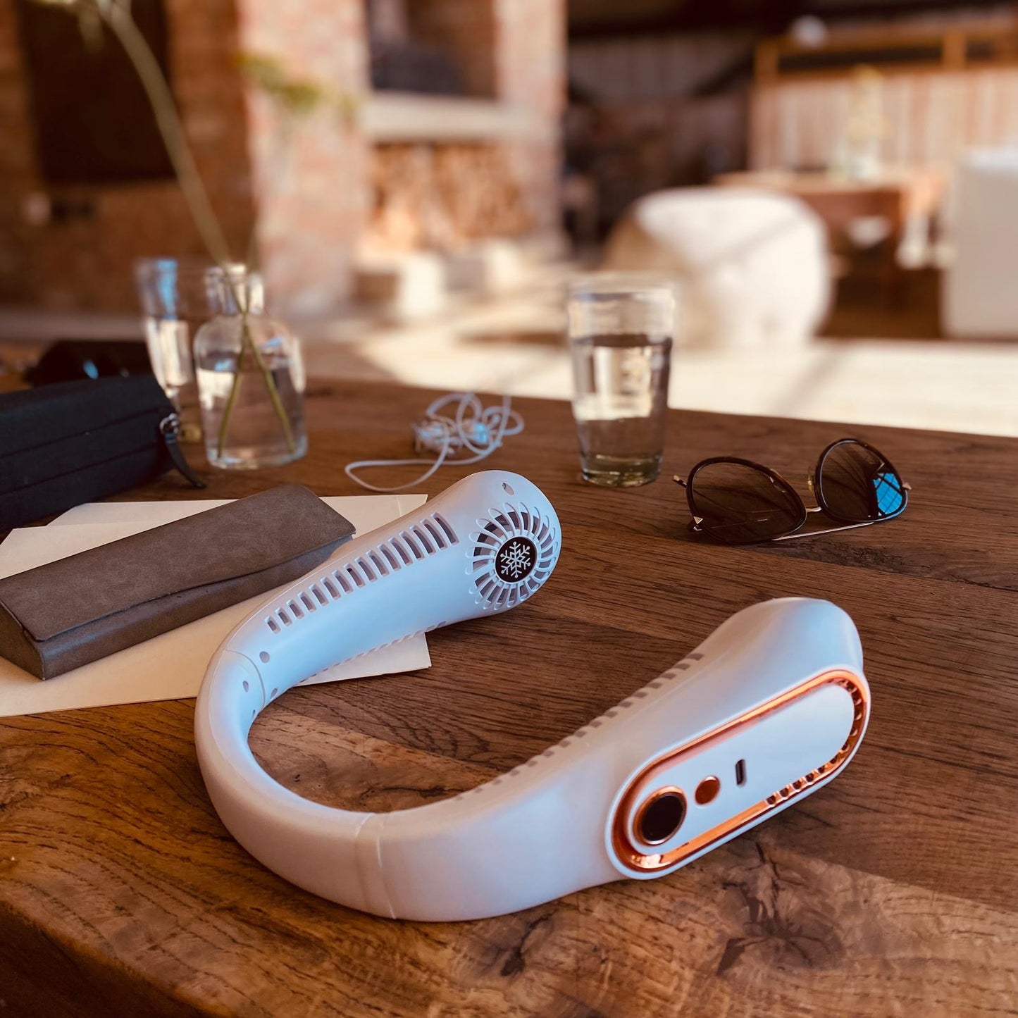 Portable neck fan
