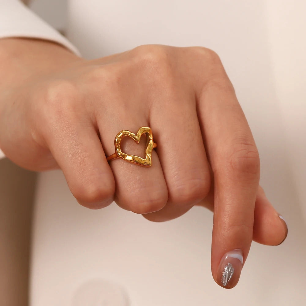 Harlem Heart Ring