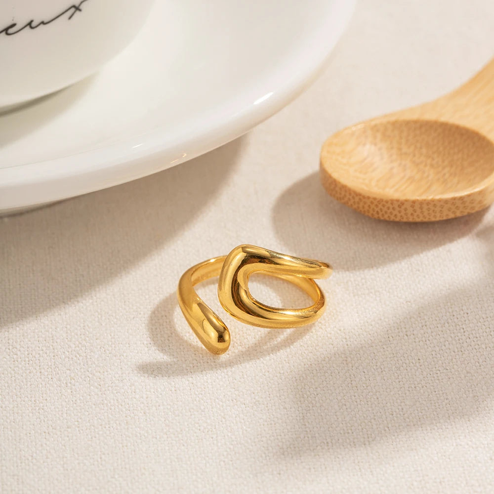 Dove Ring