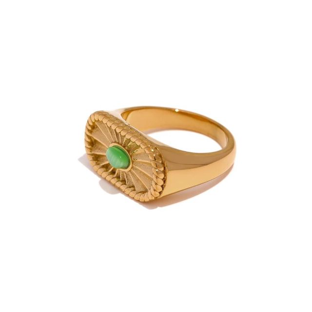 Greta Emerald Ring