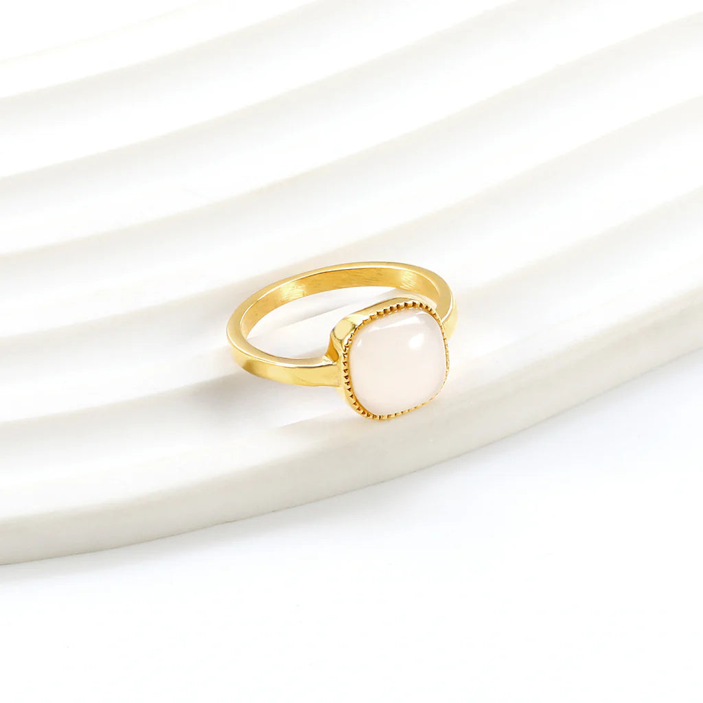 Sara Stone Ring